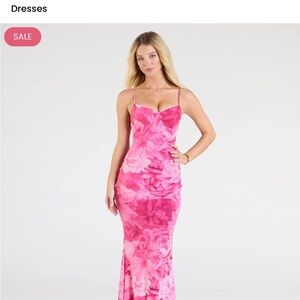 Windsor Vibrant Pink Floral Maxi Dress